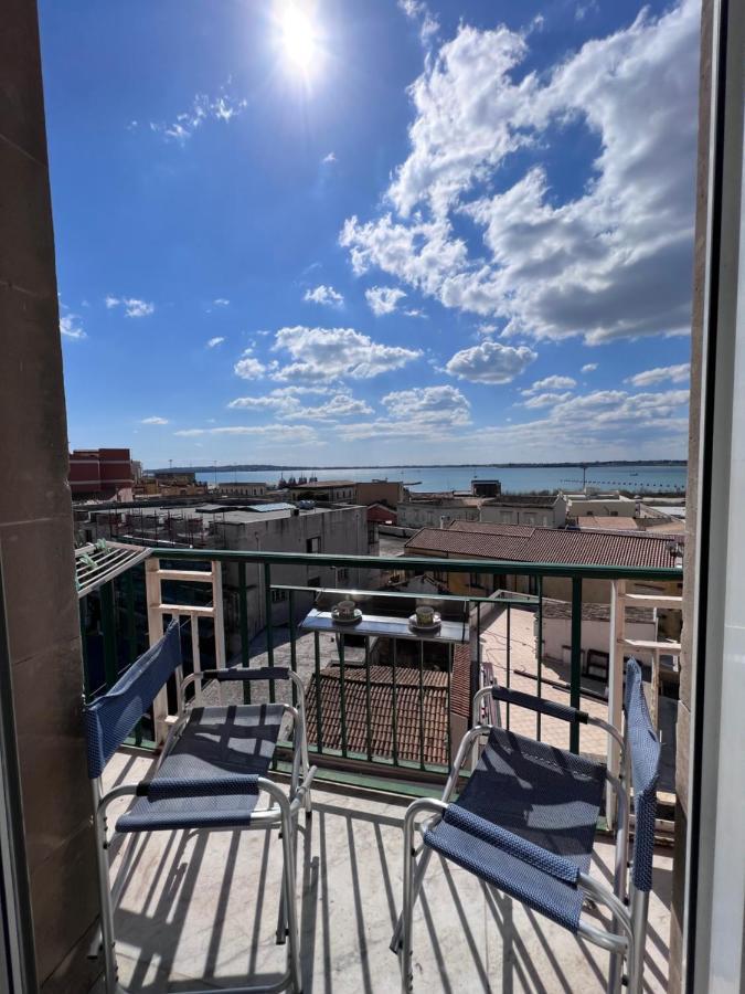 Marconi Sea View Apartments Siraküza Dış mekan fotoğraf